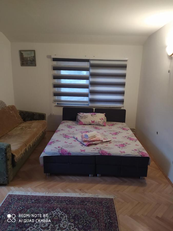 Apartman Mickey ซาราเยโว ภายนอก รูปภาพ